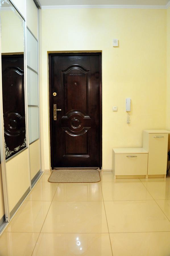 Comfort Apartments - Beautiful Suite By The Park Grodno Exteriör bild
